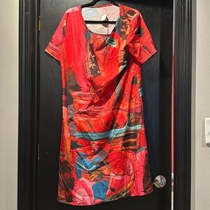 Lightweight abstract dress